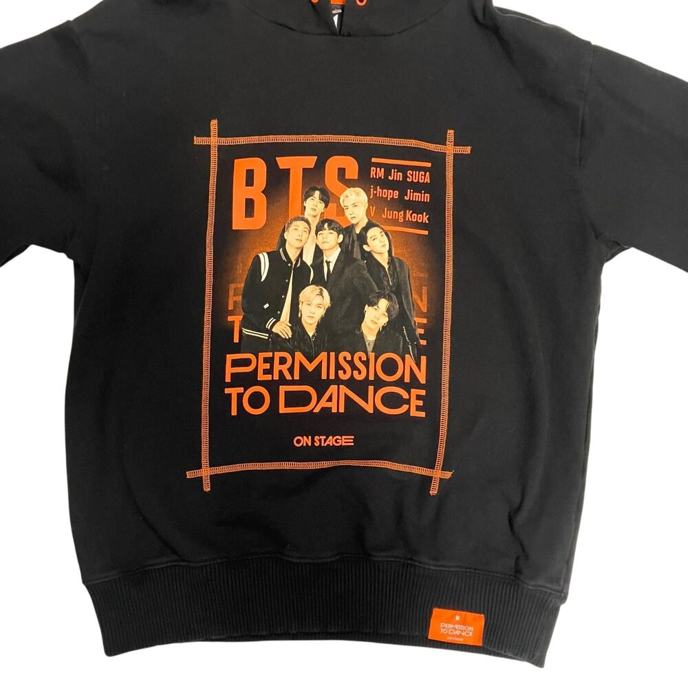BTS Permission To Dance on Stage Hoodie K Pop Size Large - Picture 2 of 8